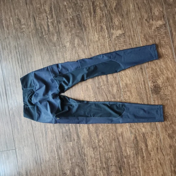 PRICE FIRM Fjallraven Abisko Trail Tight - Picture 13 of 16